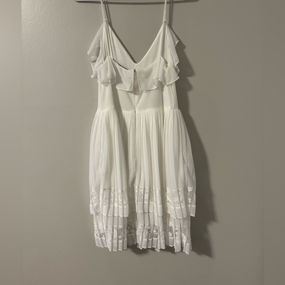 French Connection Adanna Pleated Lace Jersey Dress - Picture 5 of 8